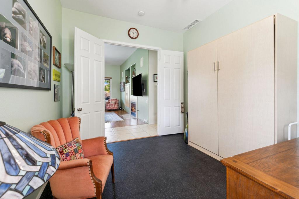 40785 Avenida Rosario