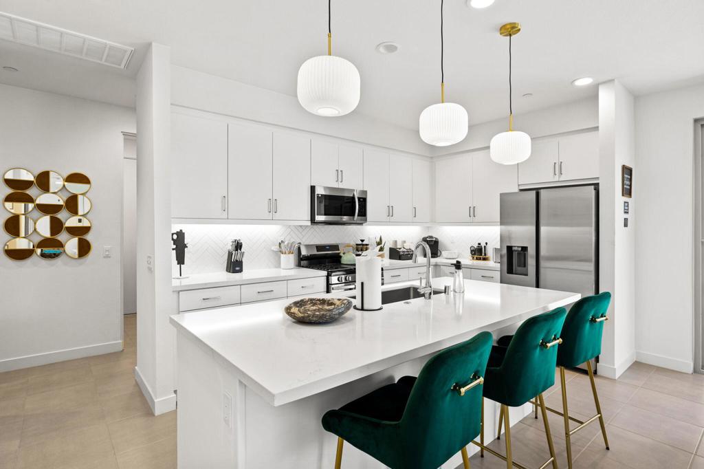 80355 Whisper Rock Way