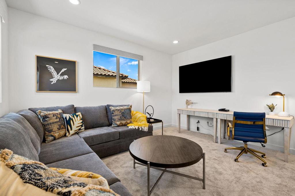 80355 Whisper Rock Way