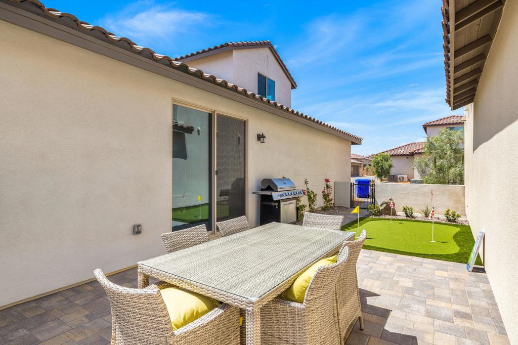 80355 Whisper Rock Way