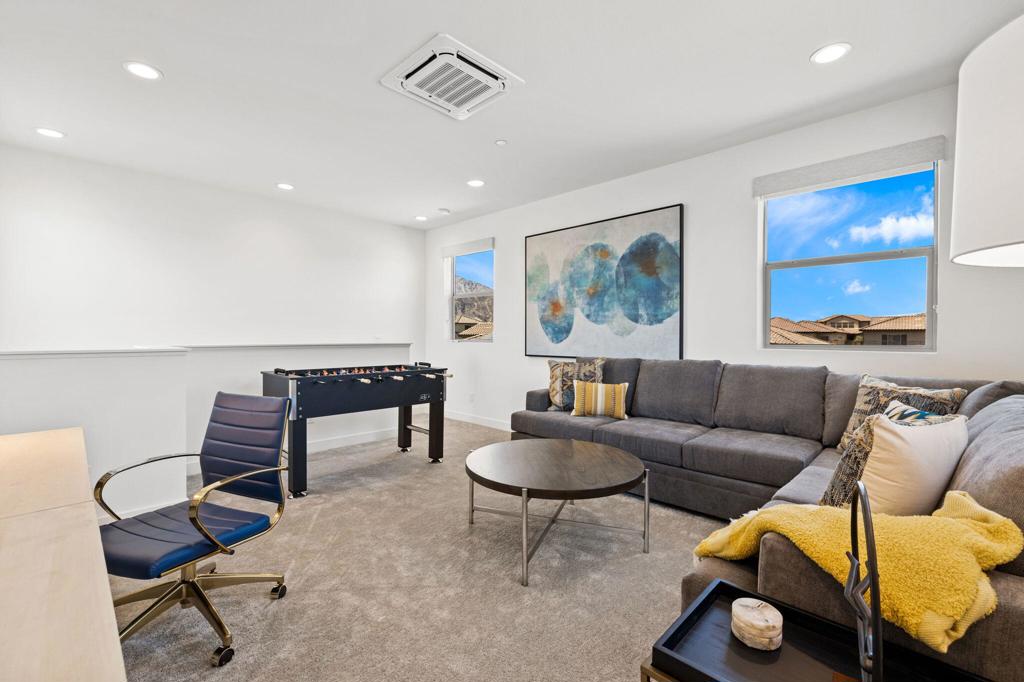 80355 Whisper Rock Way