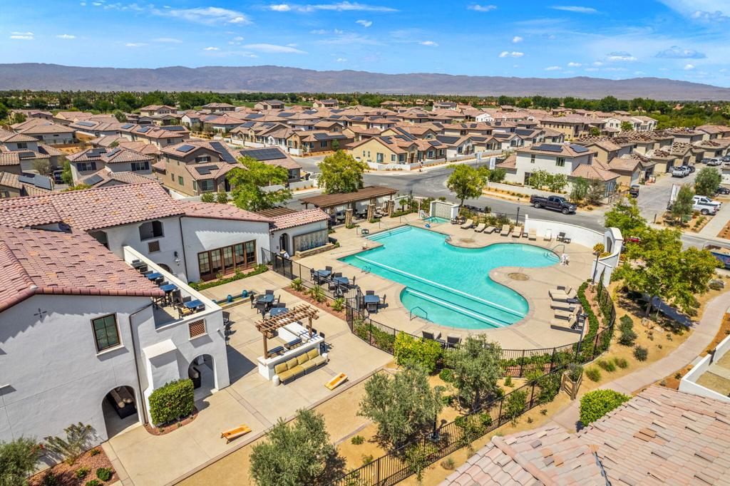 80355 Whisper Rock Way