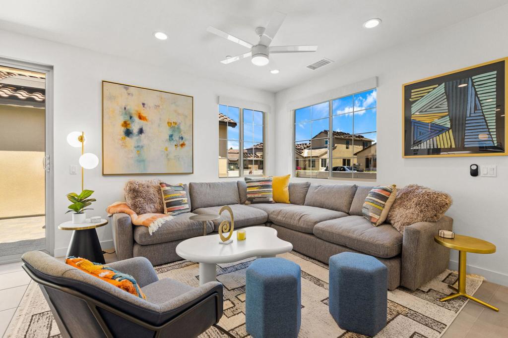 80355 Whisper Rock Way