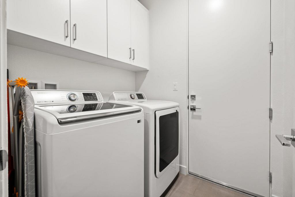 80355 Whisper Rock Way