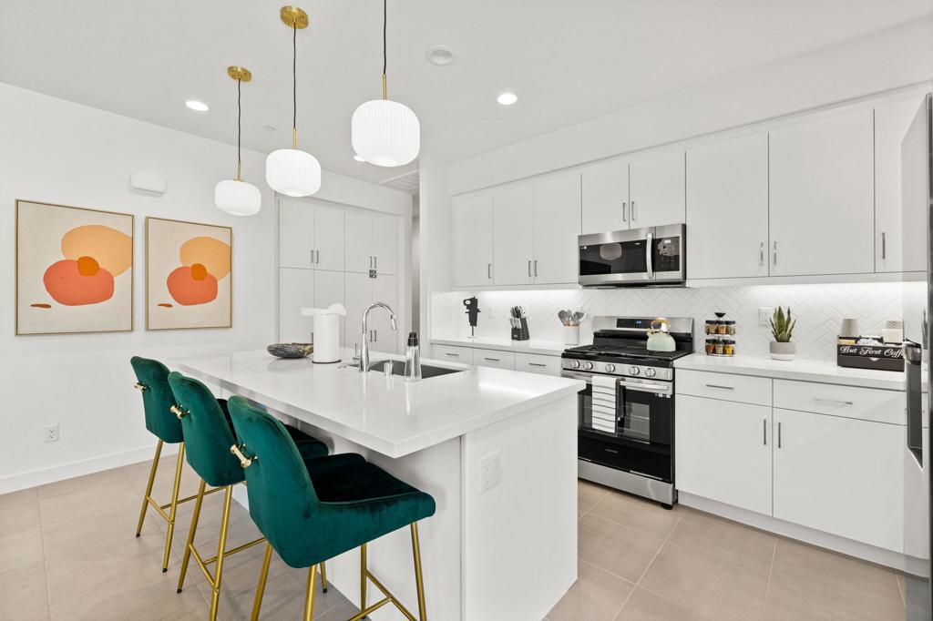 80355 Whisper Rock Way