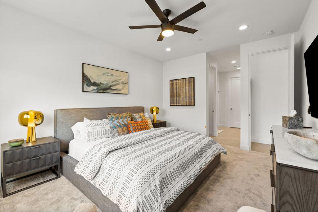 80355 Whisper Rock Way