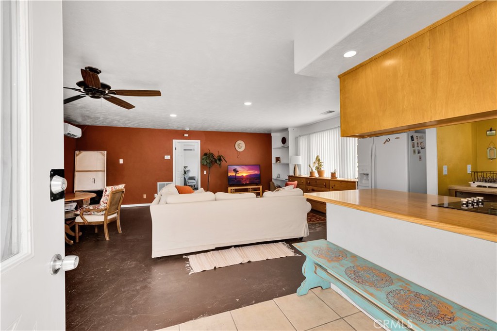 56520 Golden Bee Drive