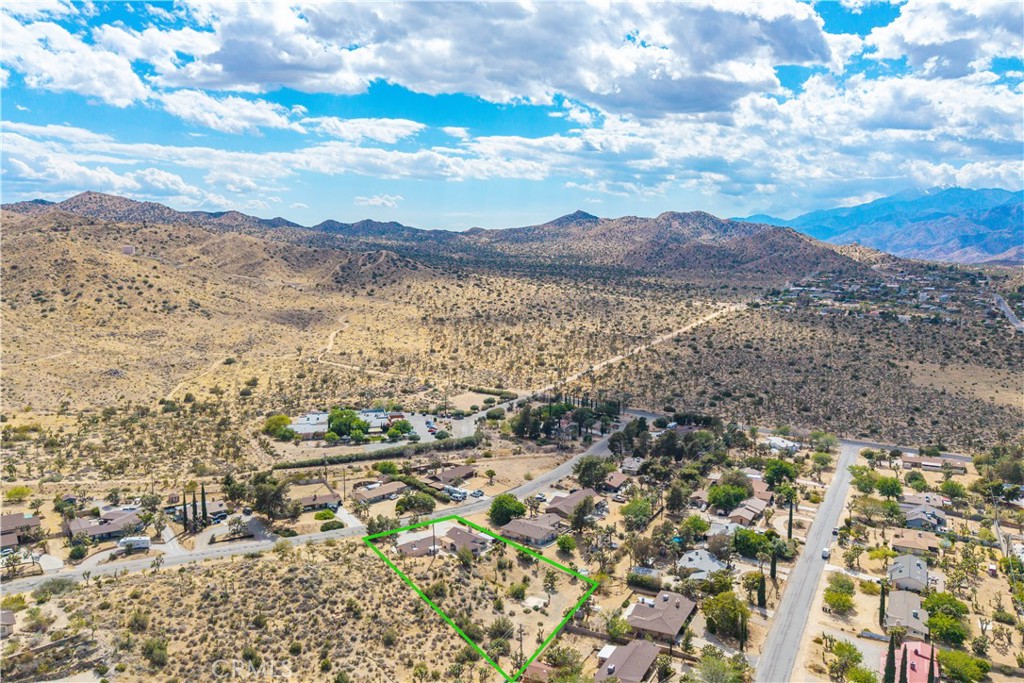 56520 Golden Bee Drive