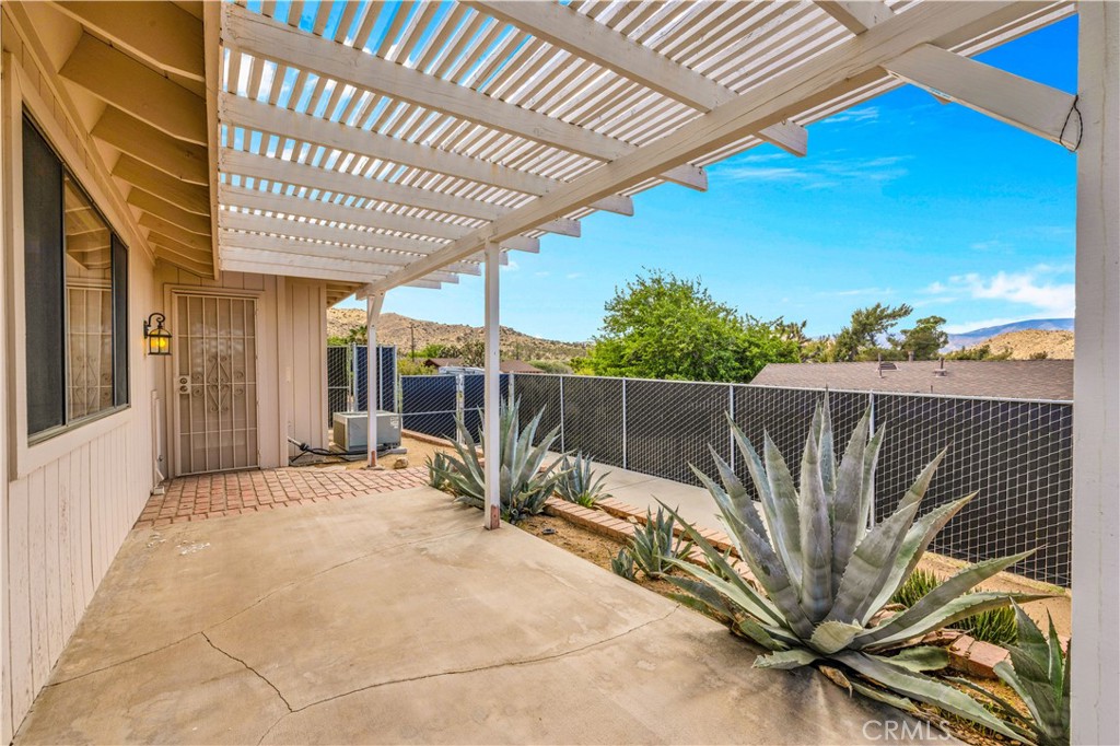 56520 Golden Bee Drive