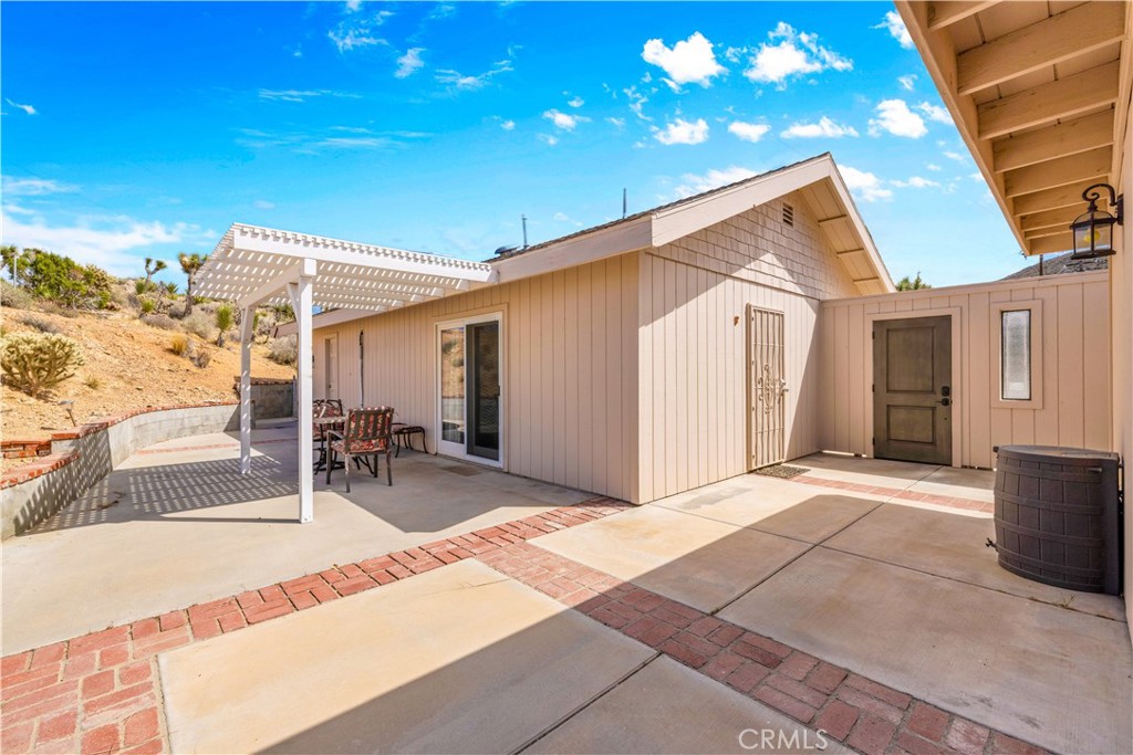 56520 Golden Bee Drive