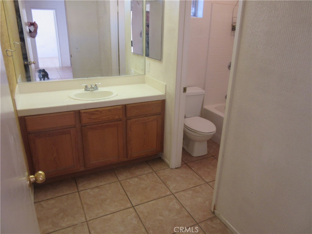 54405 Avenida Obregon