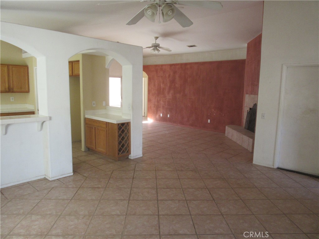 54405 Avenida Obregon