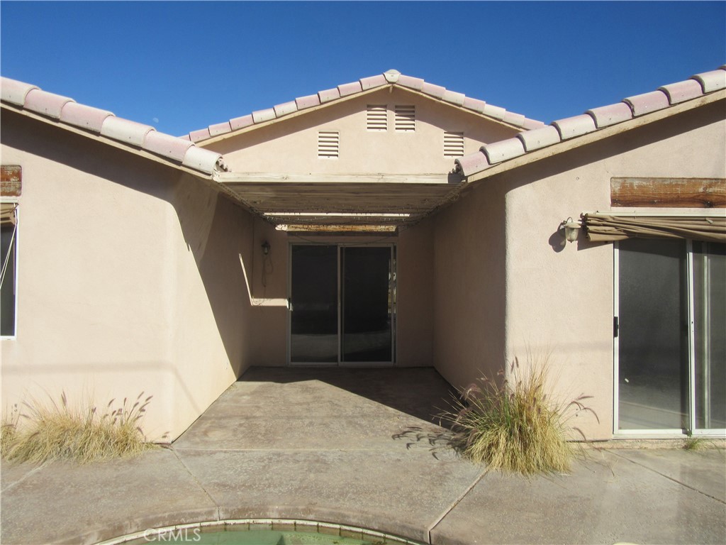 54405 Avenida Obregon