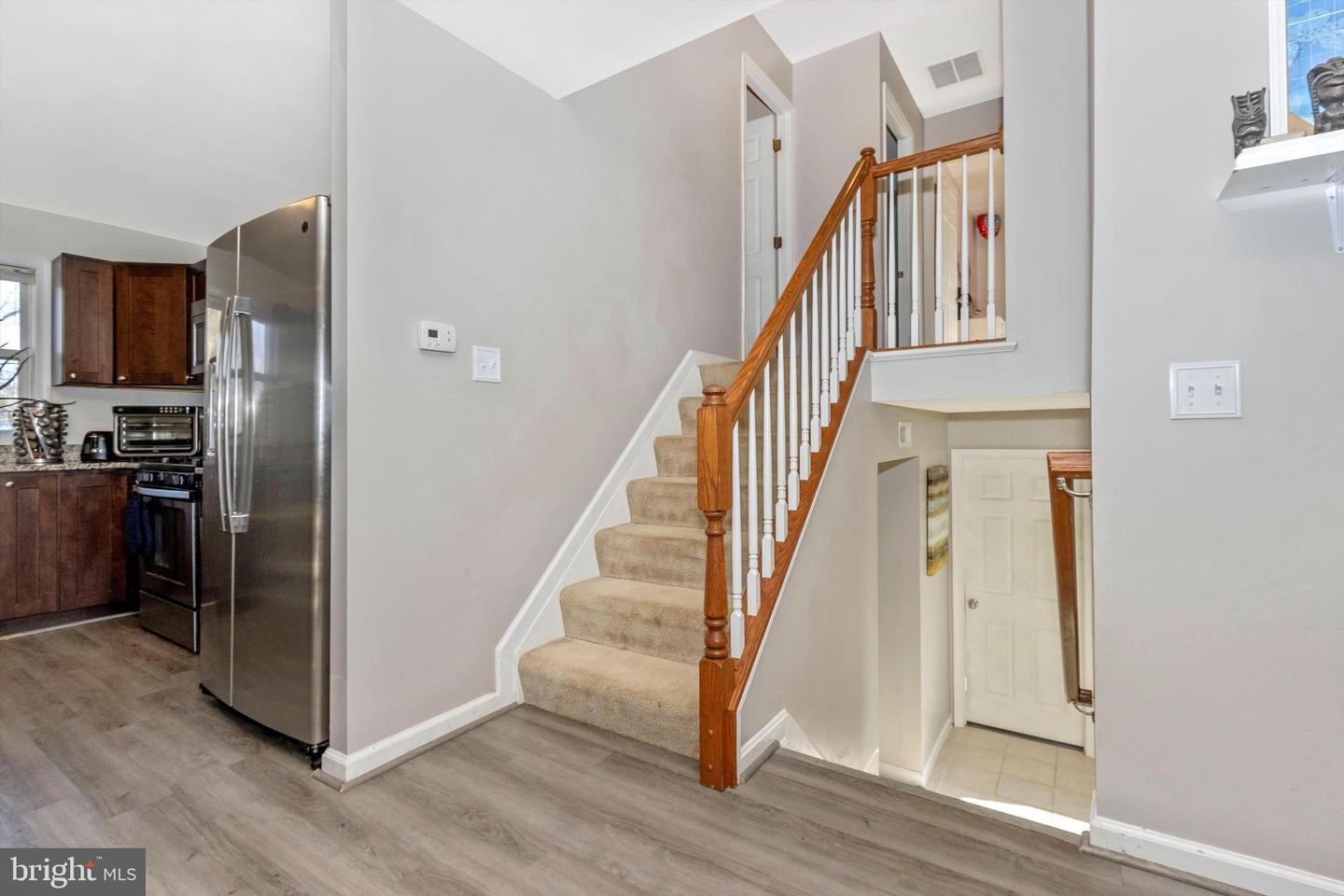385 JAYBEA COURT