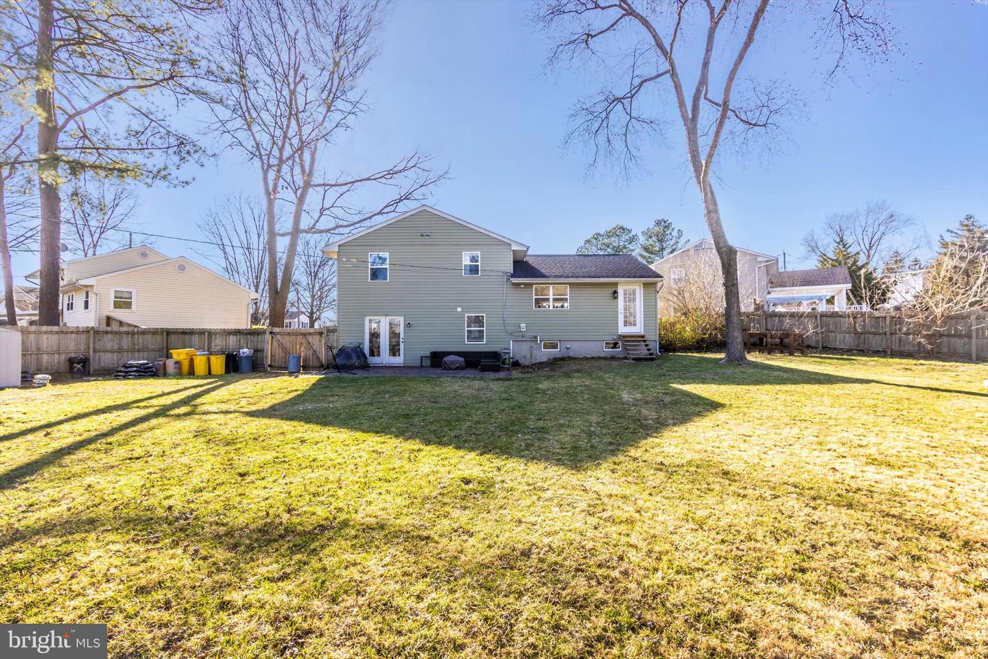 385 JAYBEA COURT