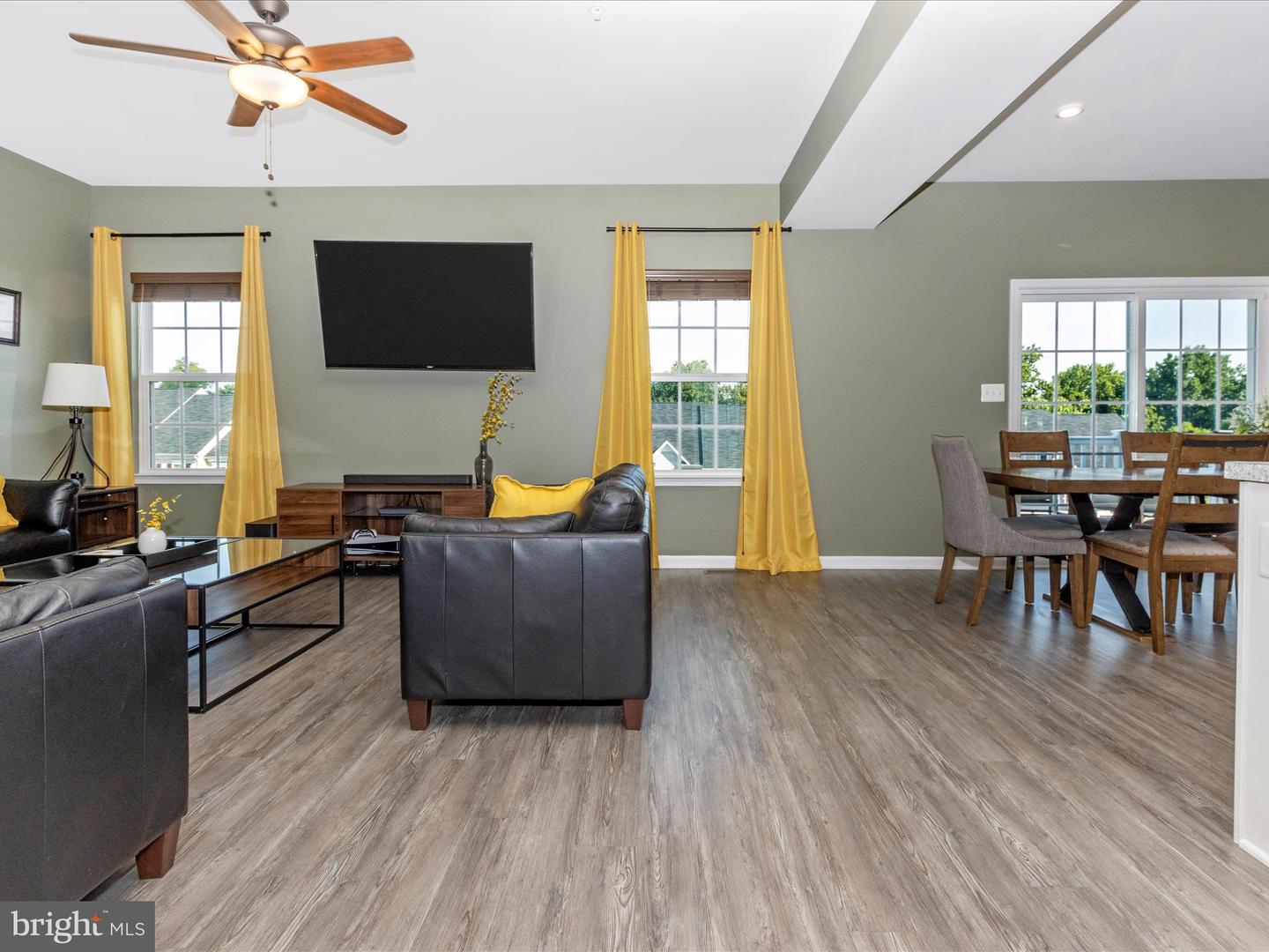 216 CEDAR HILL LANE