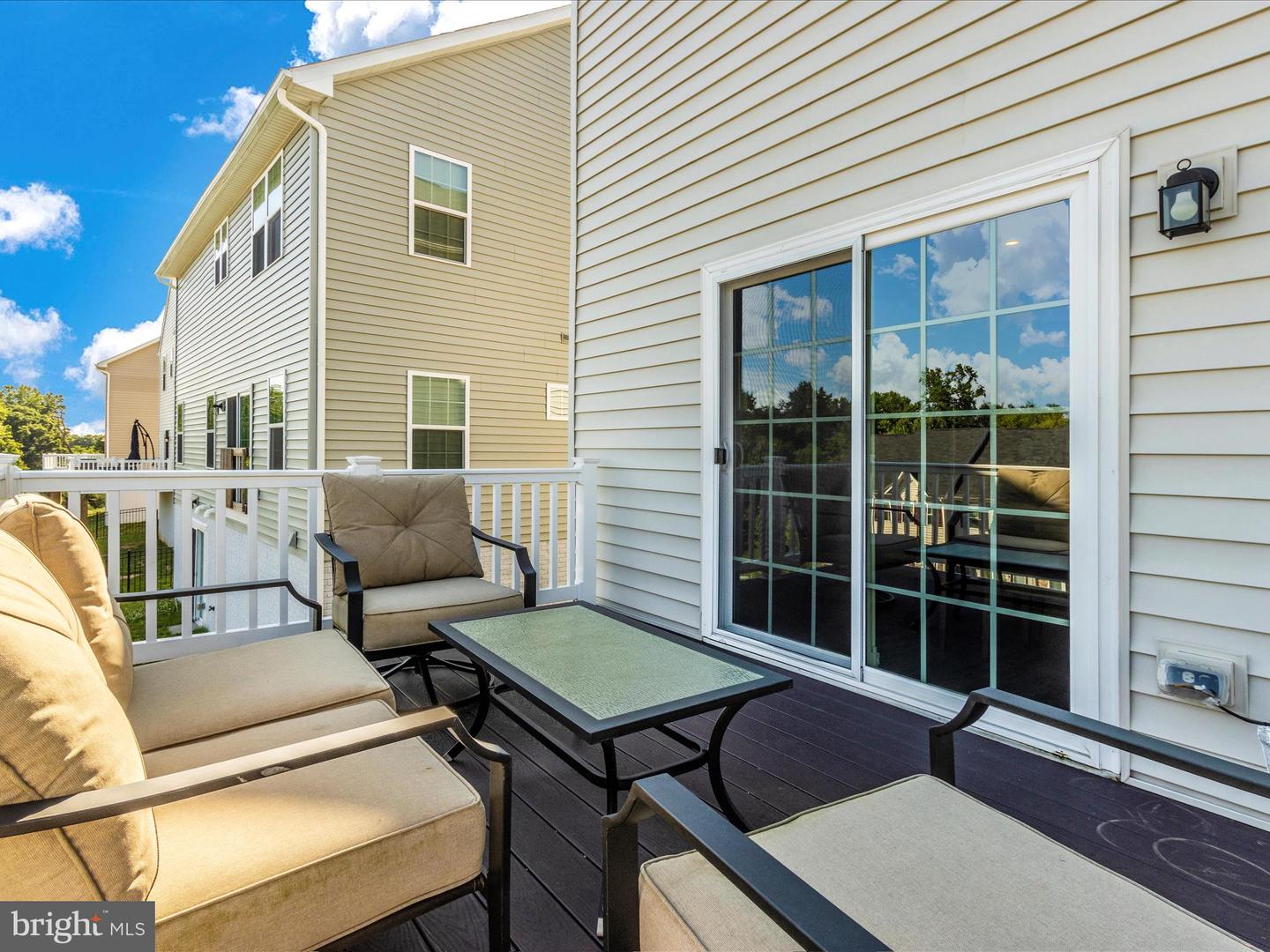 216 CEDAR HILL LANE