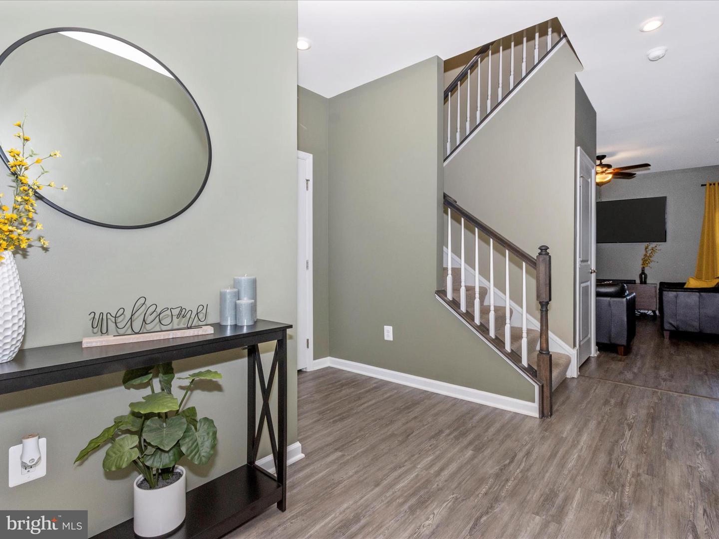216 CEDAR HILL LANE