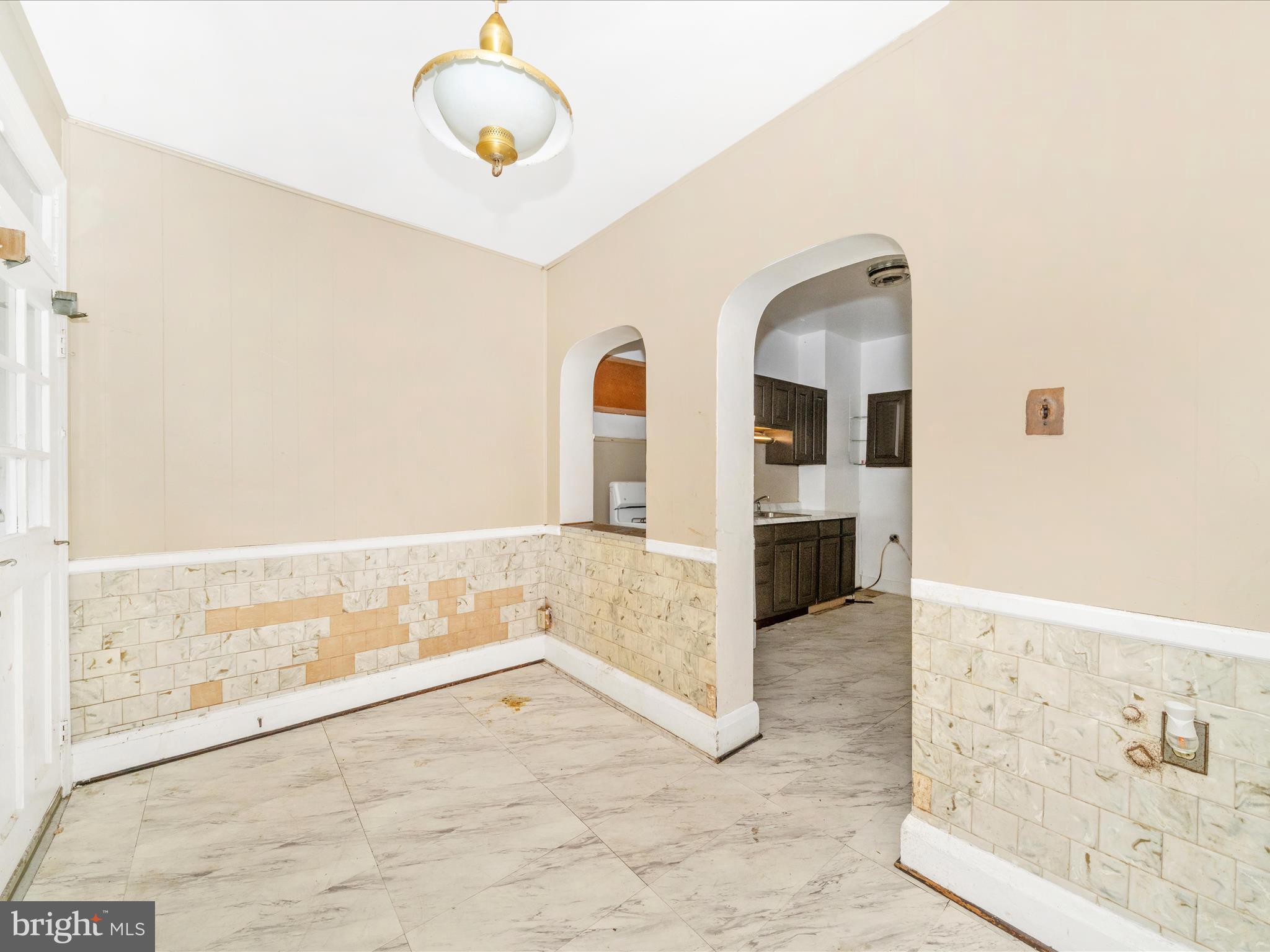 3805 HARLEM AVENUE