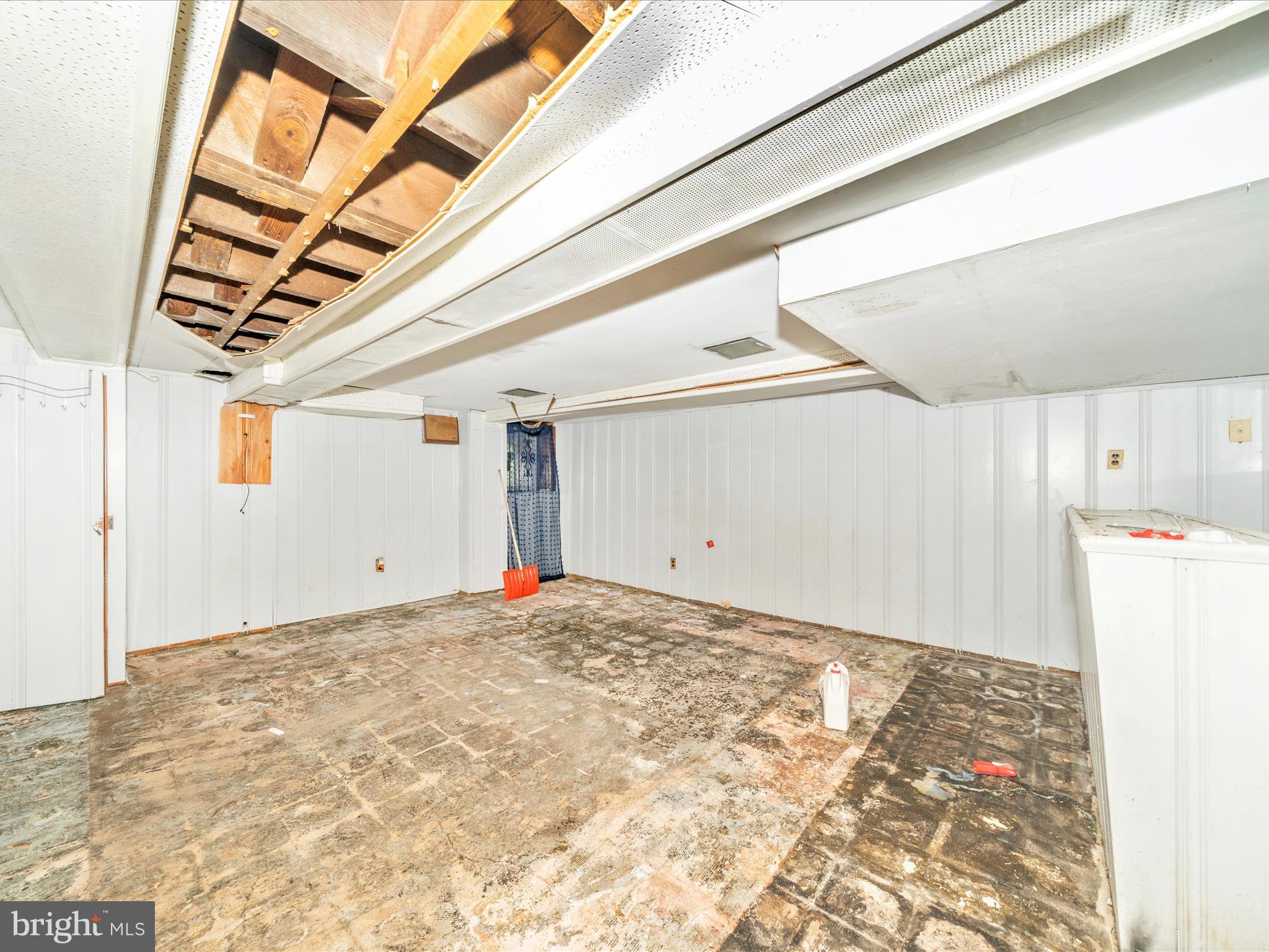 3805 HARLEM AVENUE