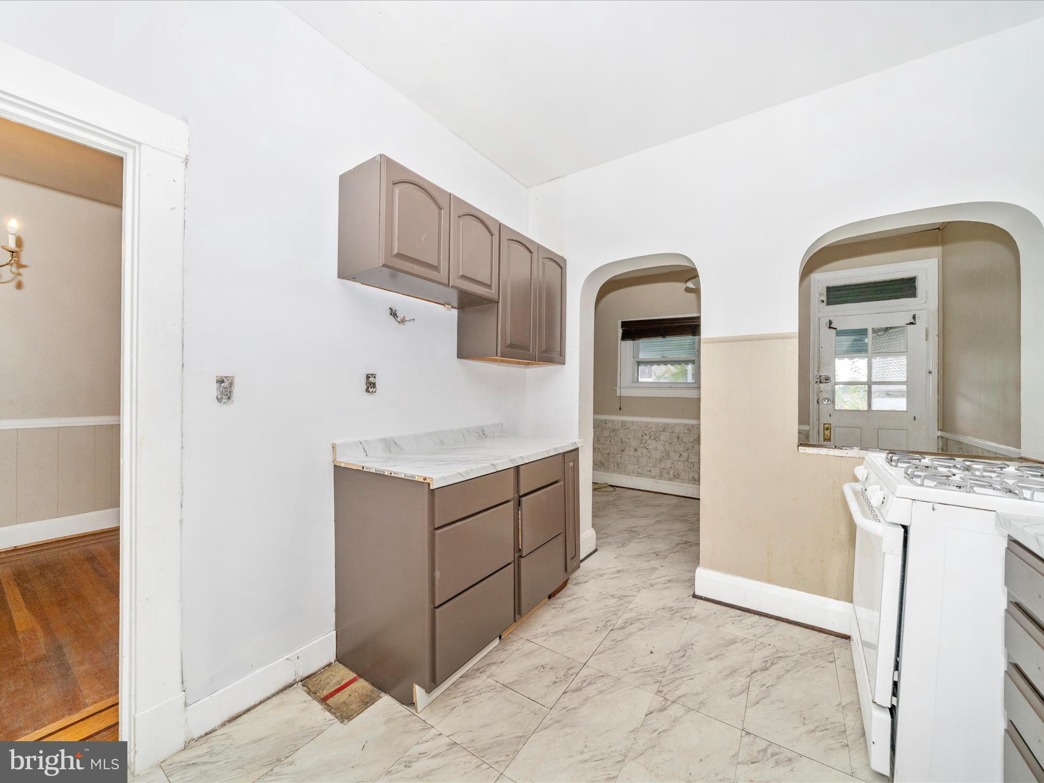 3805 HARLEM AVENUE