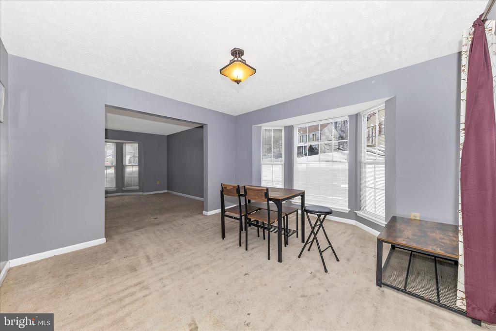 5521 AUBURN COURT