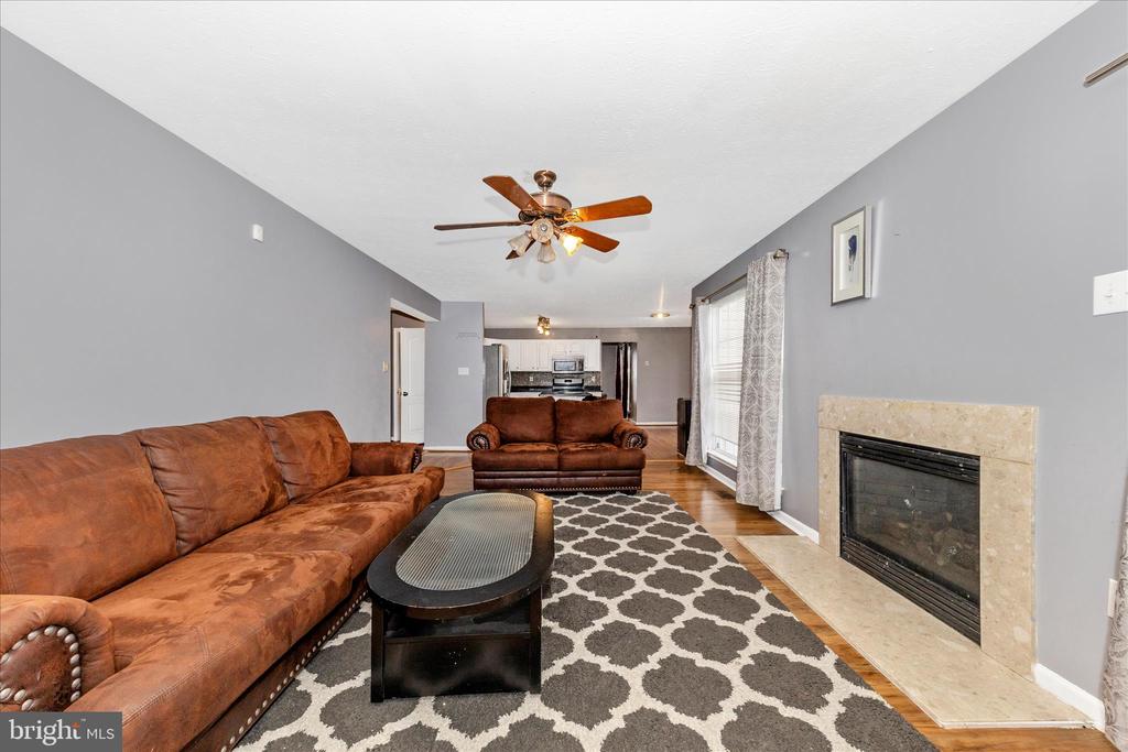 5521 AUBURN COURT