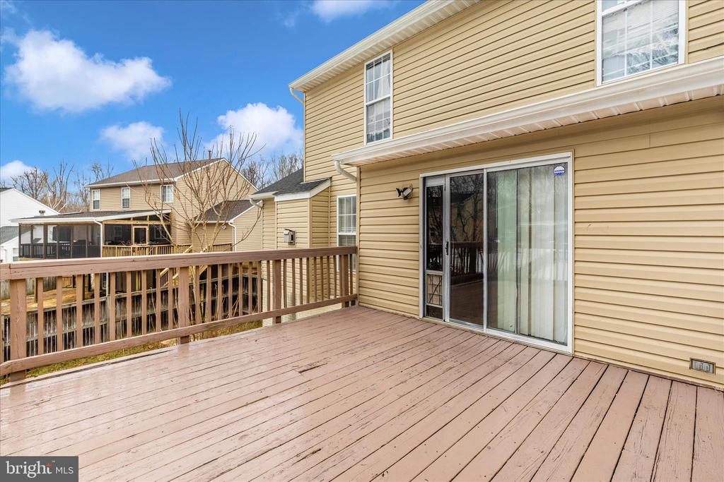 5521 AUBURN COURT