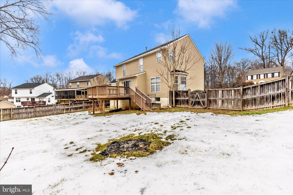 5521 AUBURN COURT