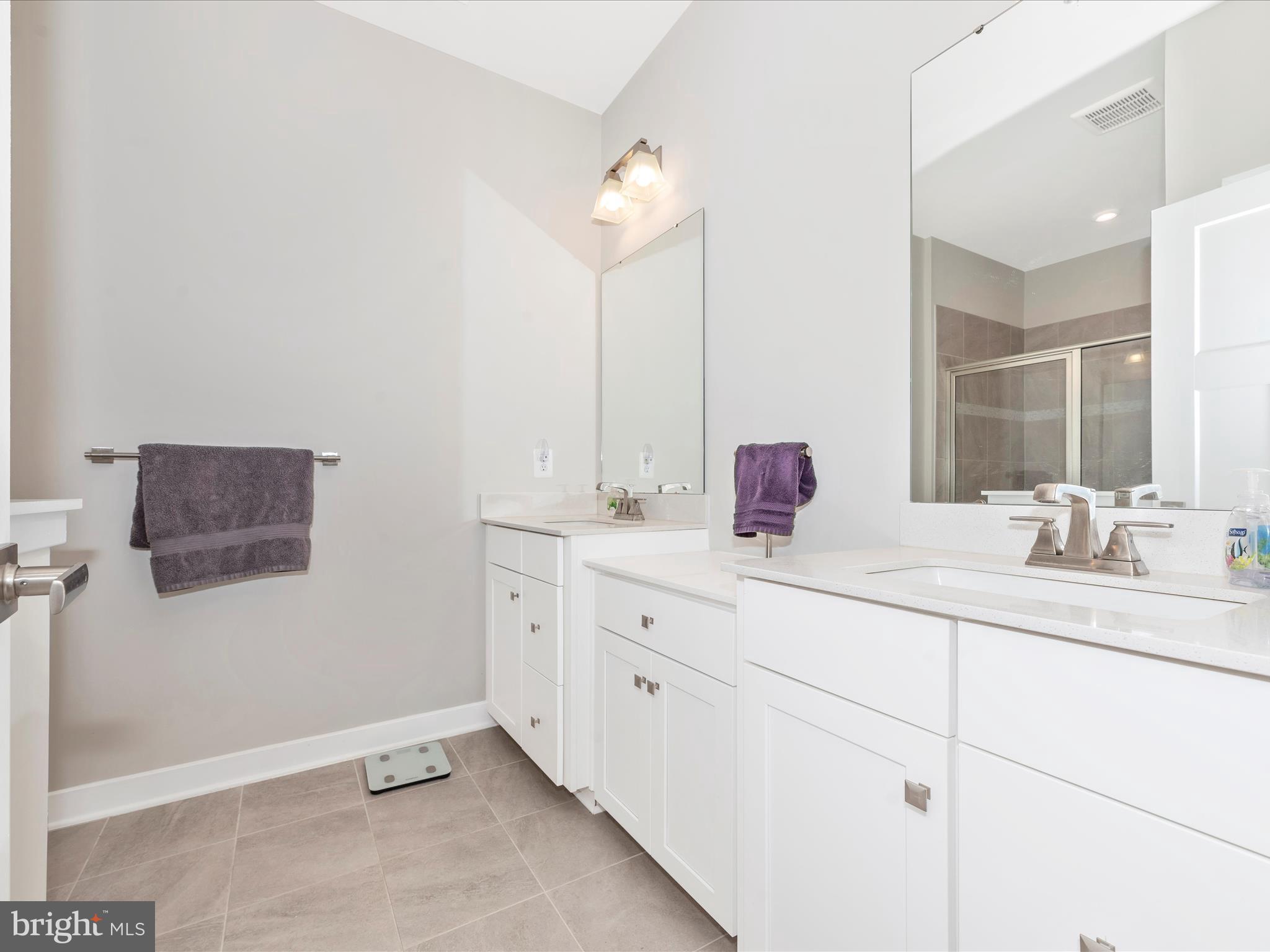 8661 SATINWOOD DRIVE