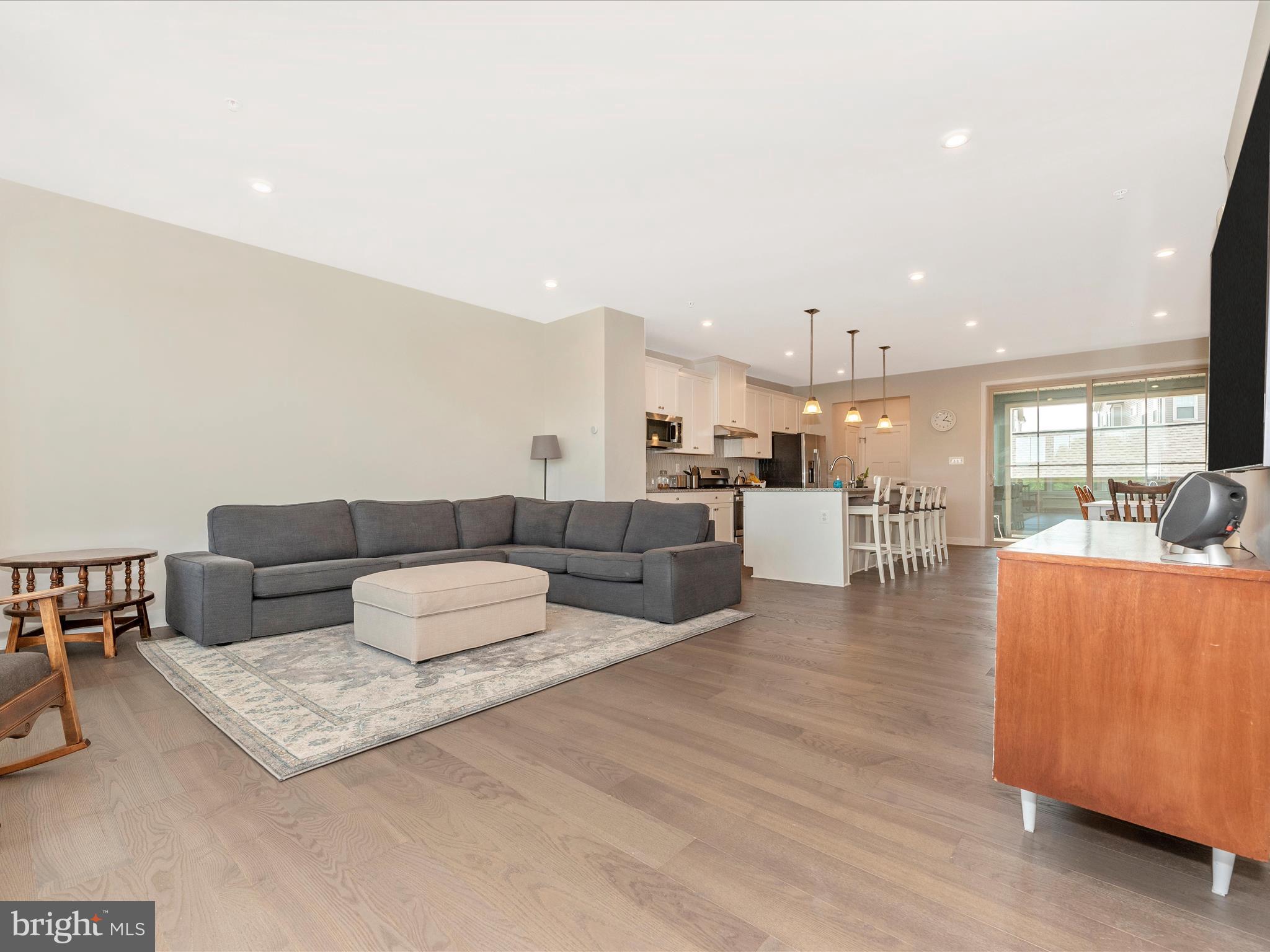 8661 SATINWOOD DRIVE