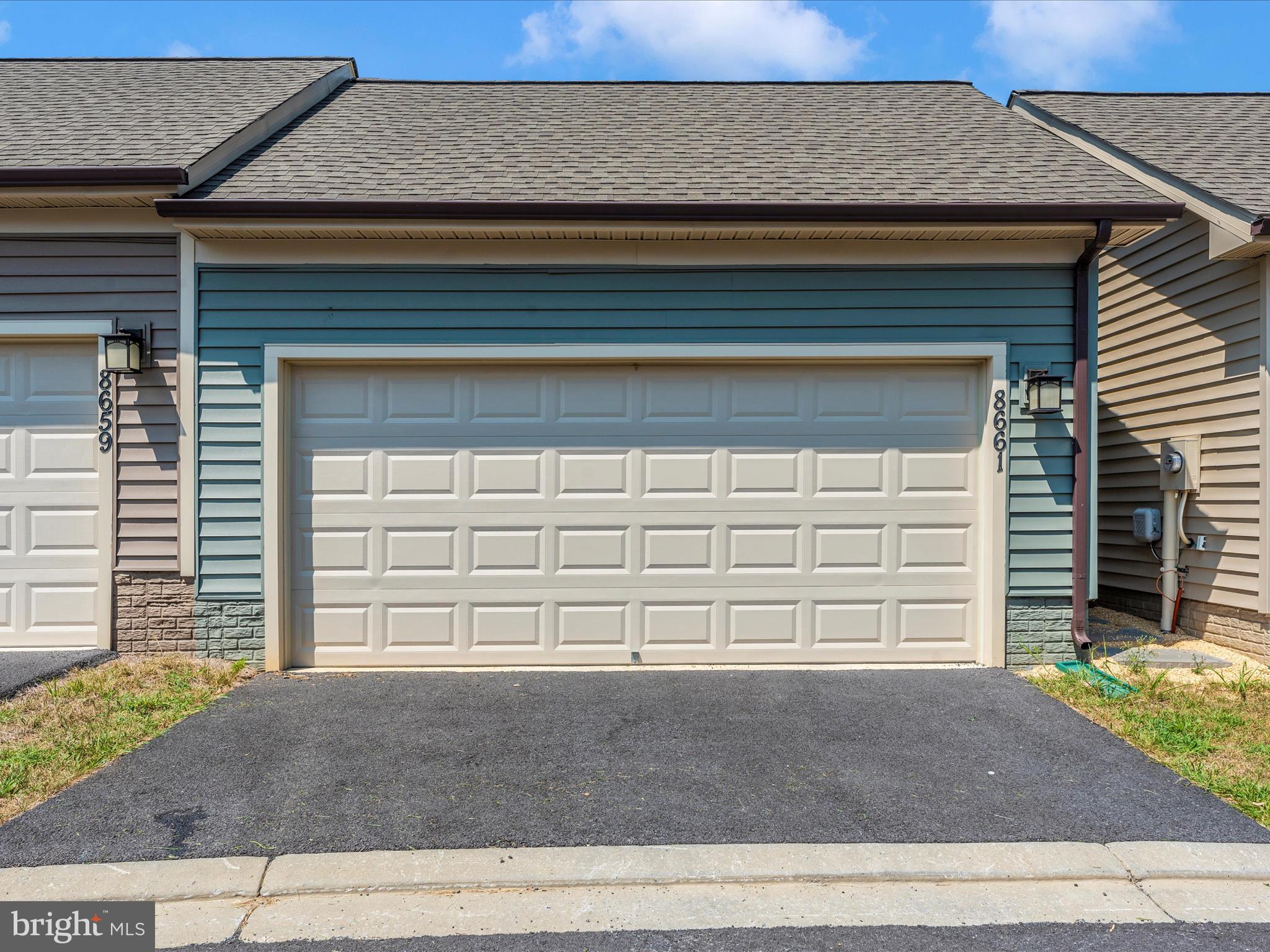 8661 SATINWOOD DRIVE