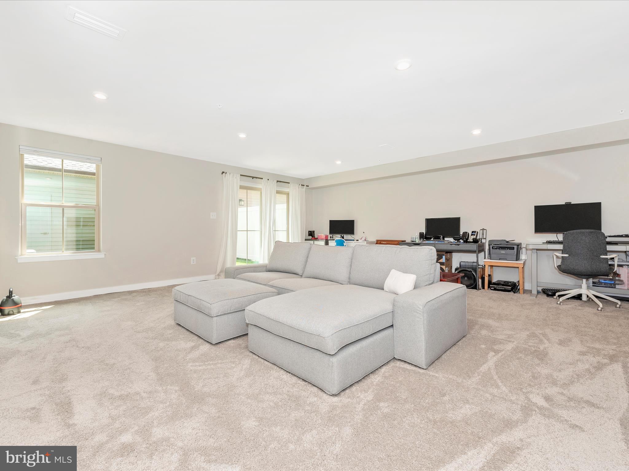8661 SATINWOOD DRIVE