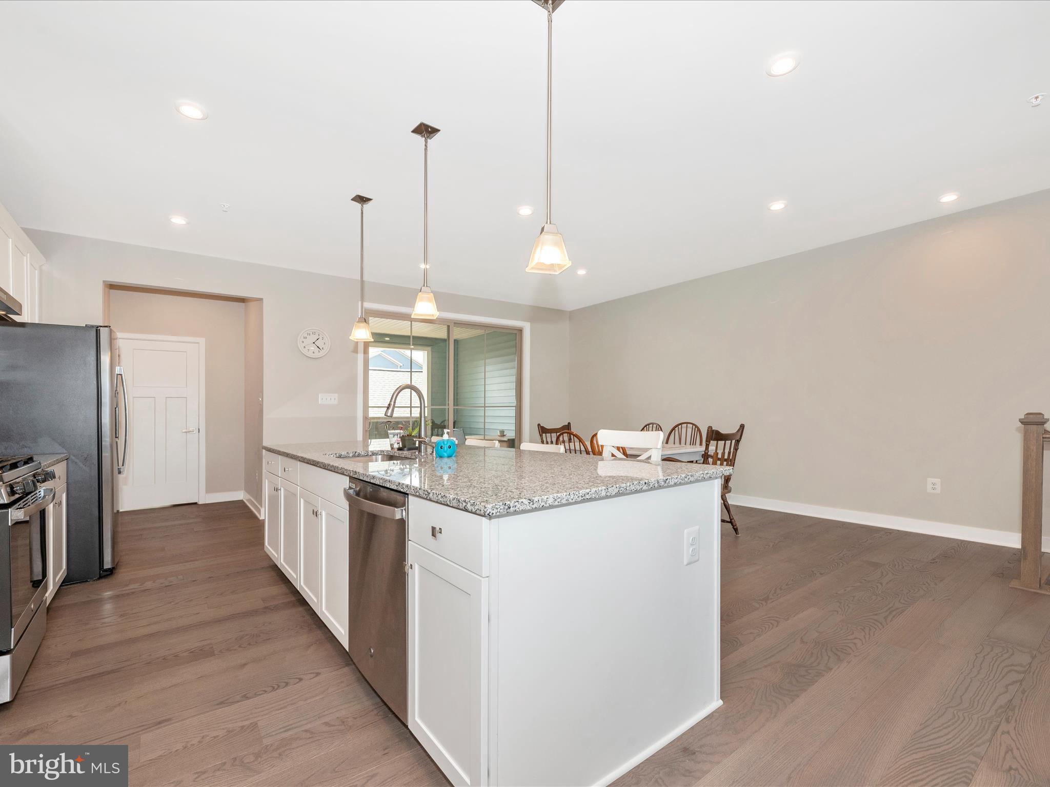 8661 SATINWOOD DRIVE