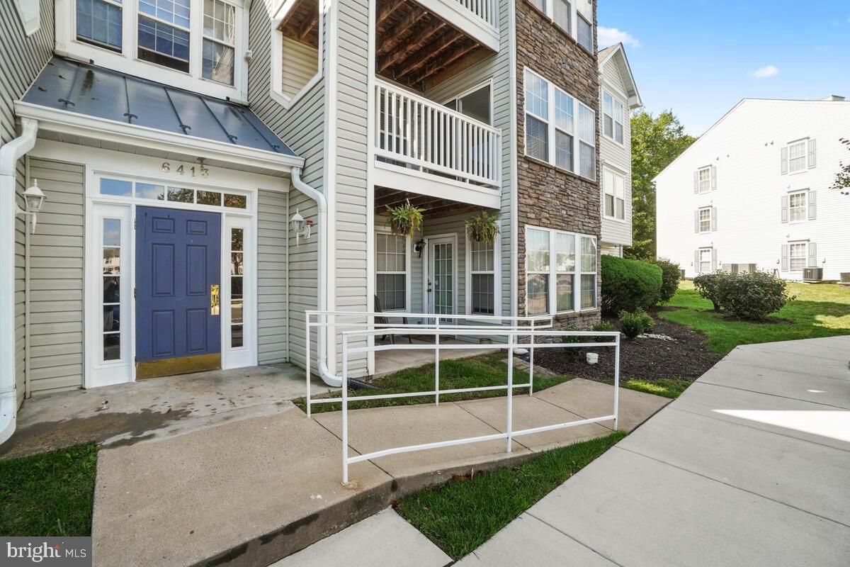 6413 Weatherby Court Unit: H