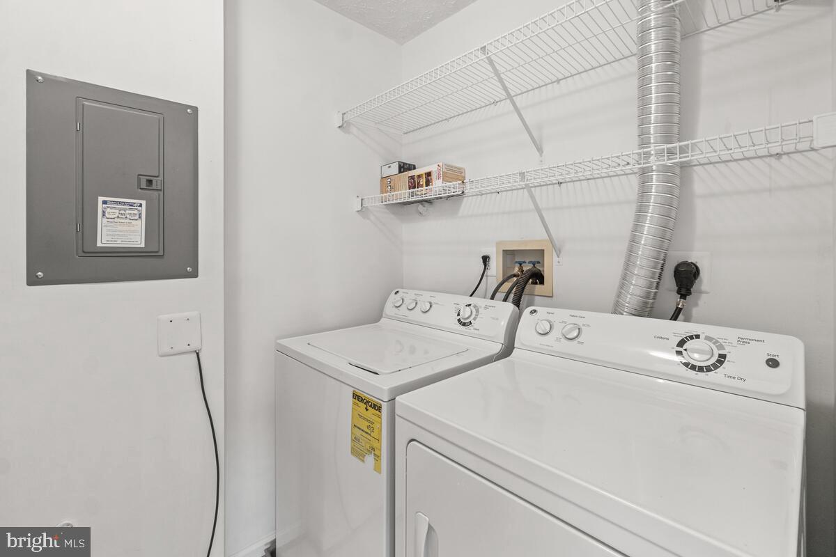 6413 Weatherby Court Unit: H