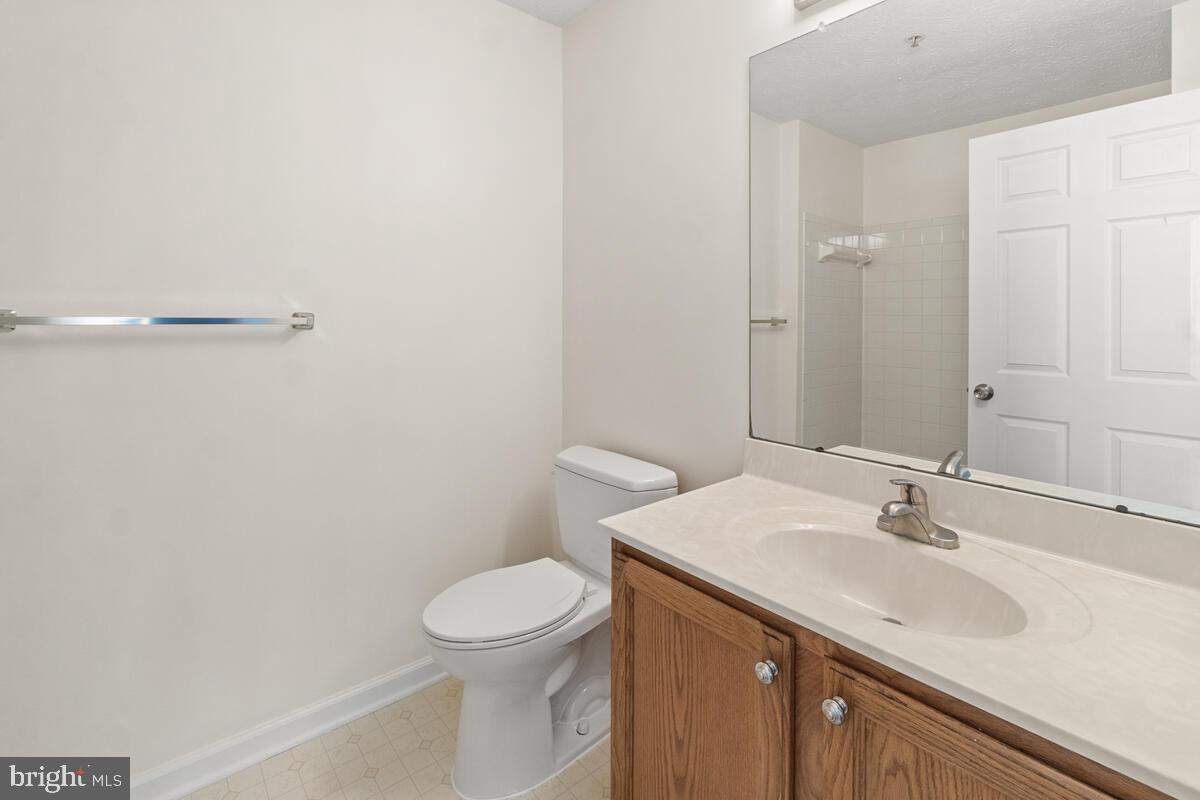 6413 Weatherby Court Unit: H