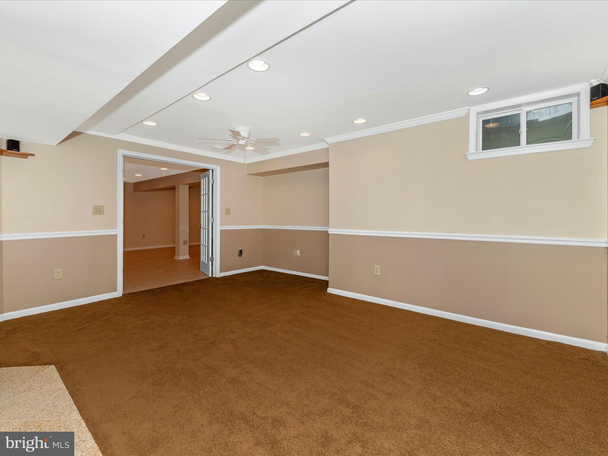 2568 Bear den Rd