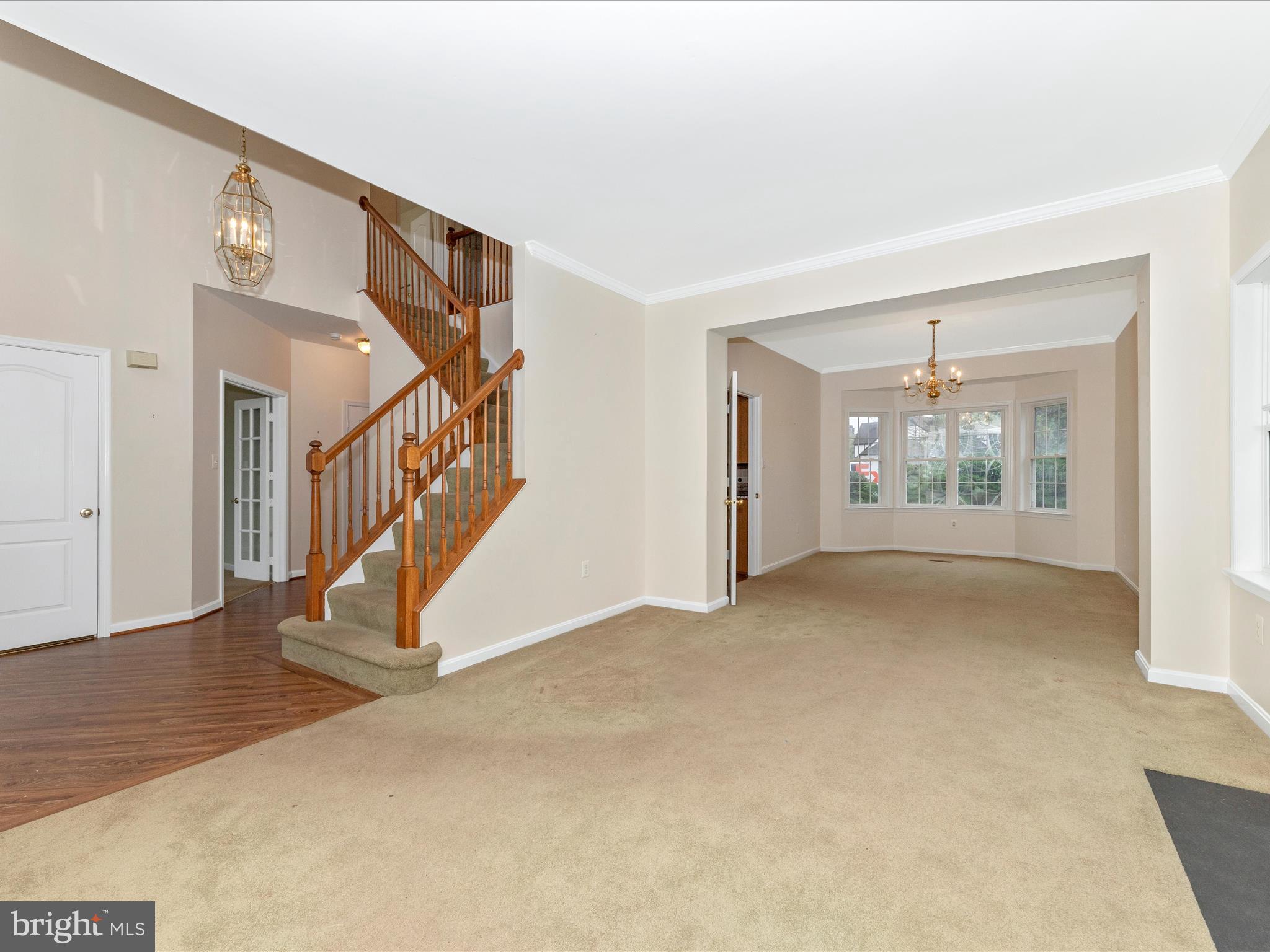 2568 Bear den Rd