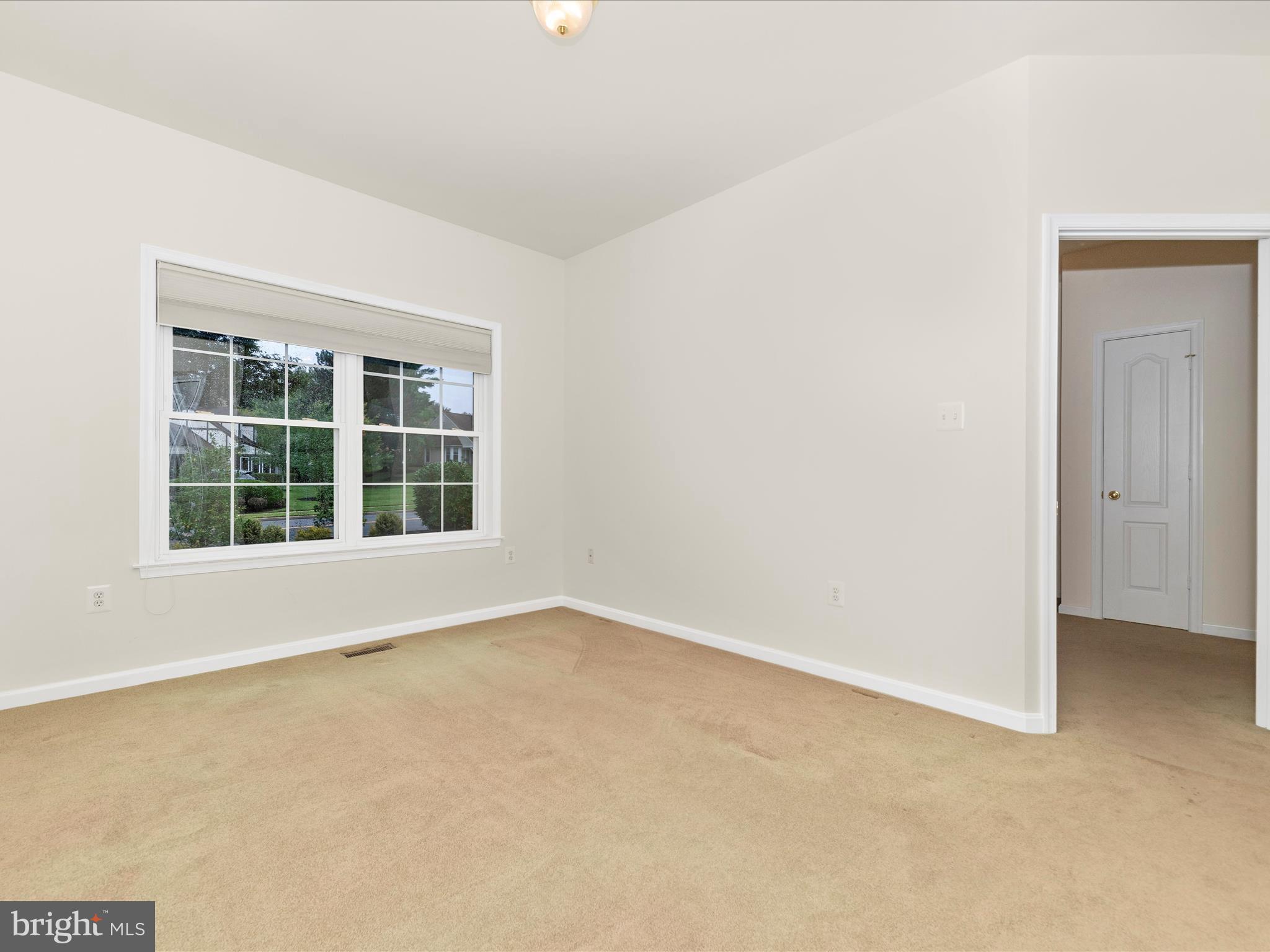 2568 Bear den Rd