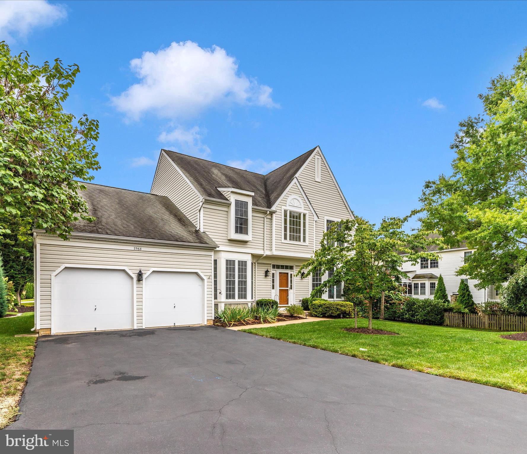 2568 Bear den Rd