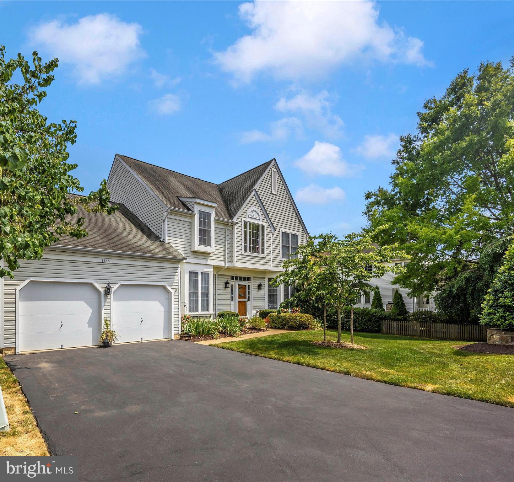 2568 Bear den Rd