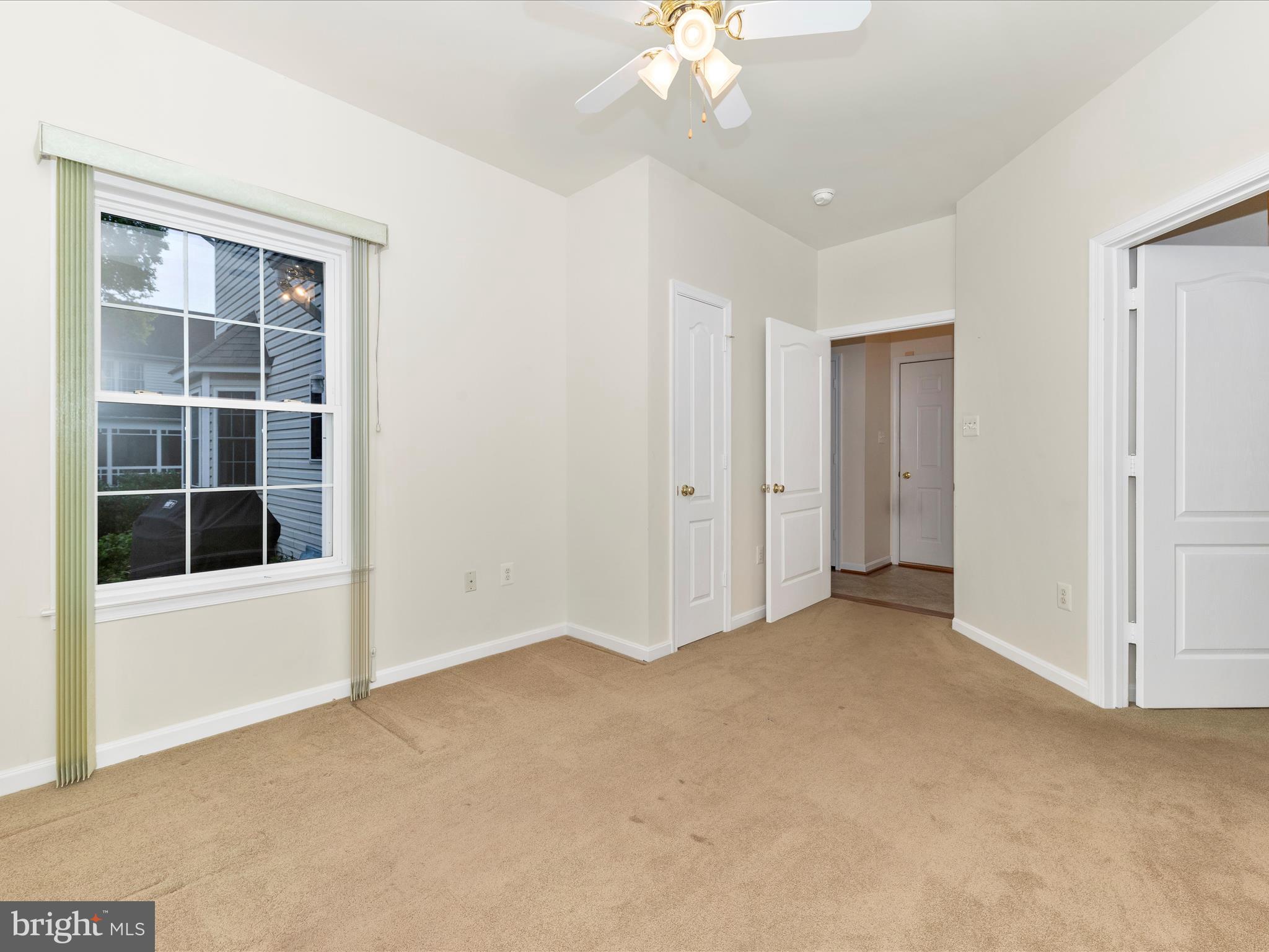 2568 Bear den Rd