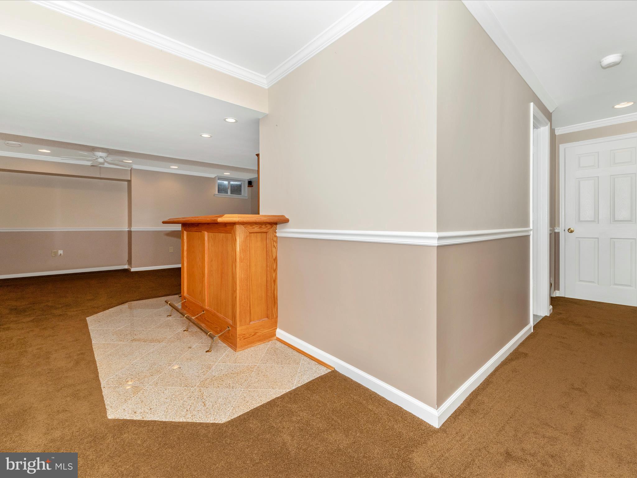 2568 Bear den Rd