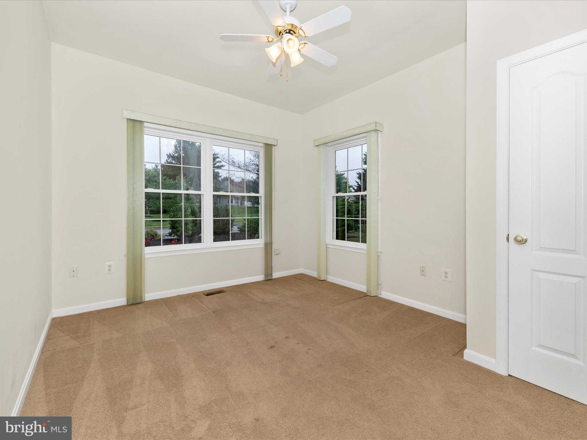 2568 Bear den Rd