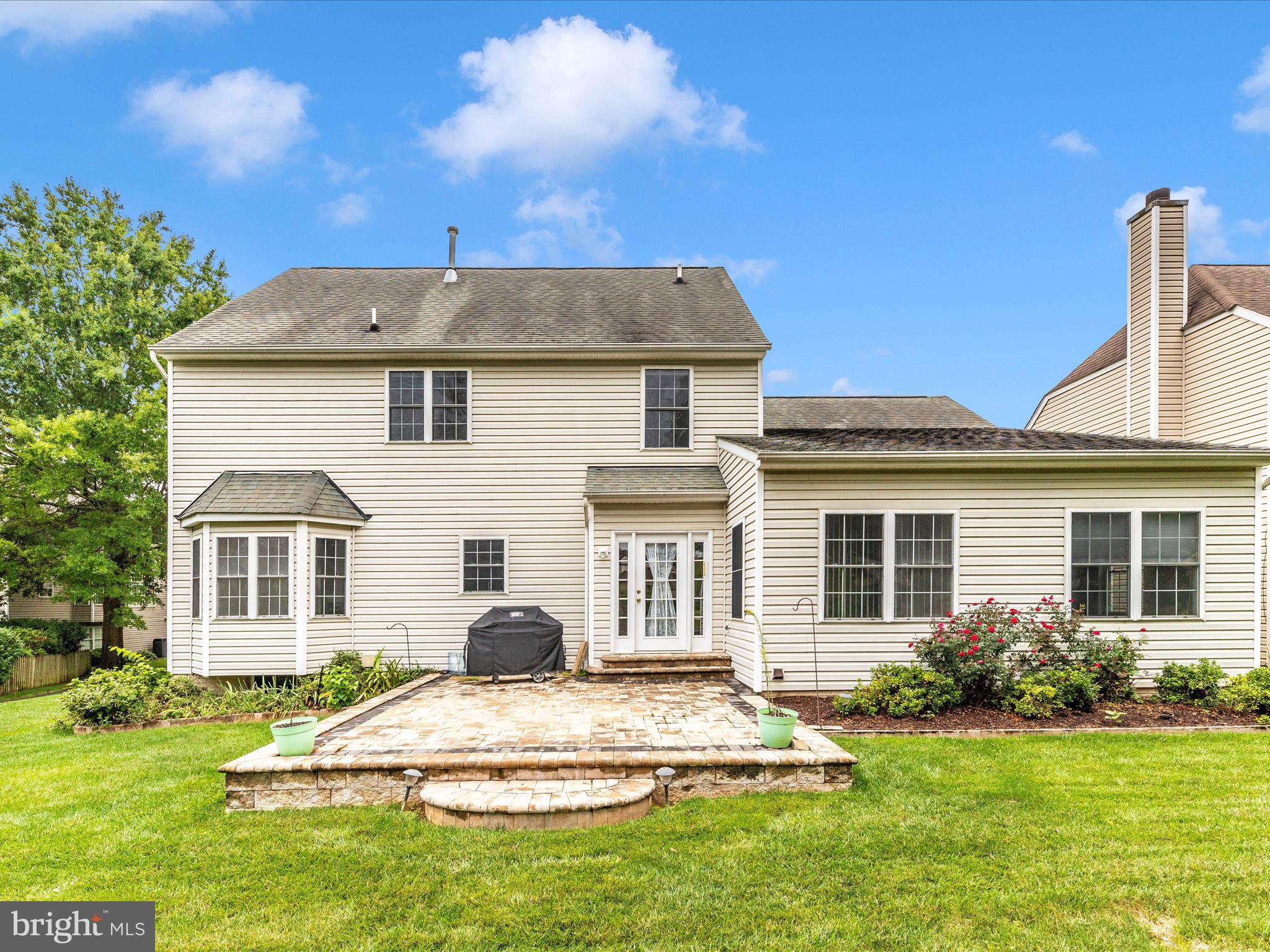 2568 Bear den Rd