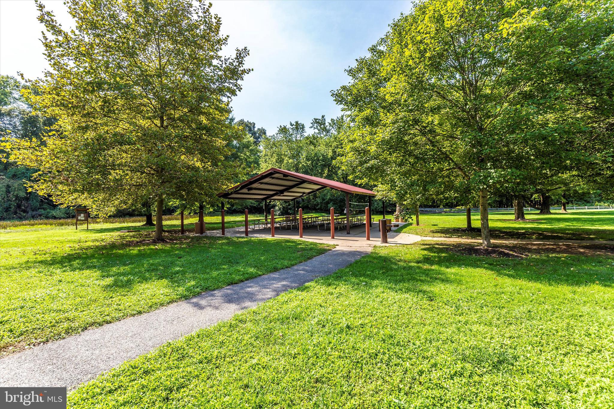 5509 Golden Eagle Rd