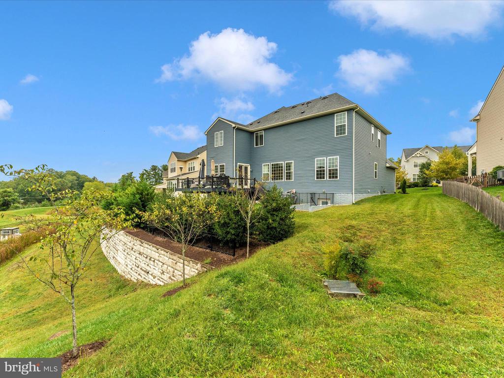 5509 Golden Eagle Rd