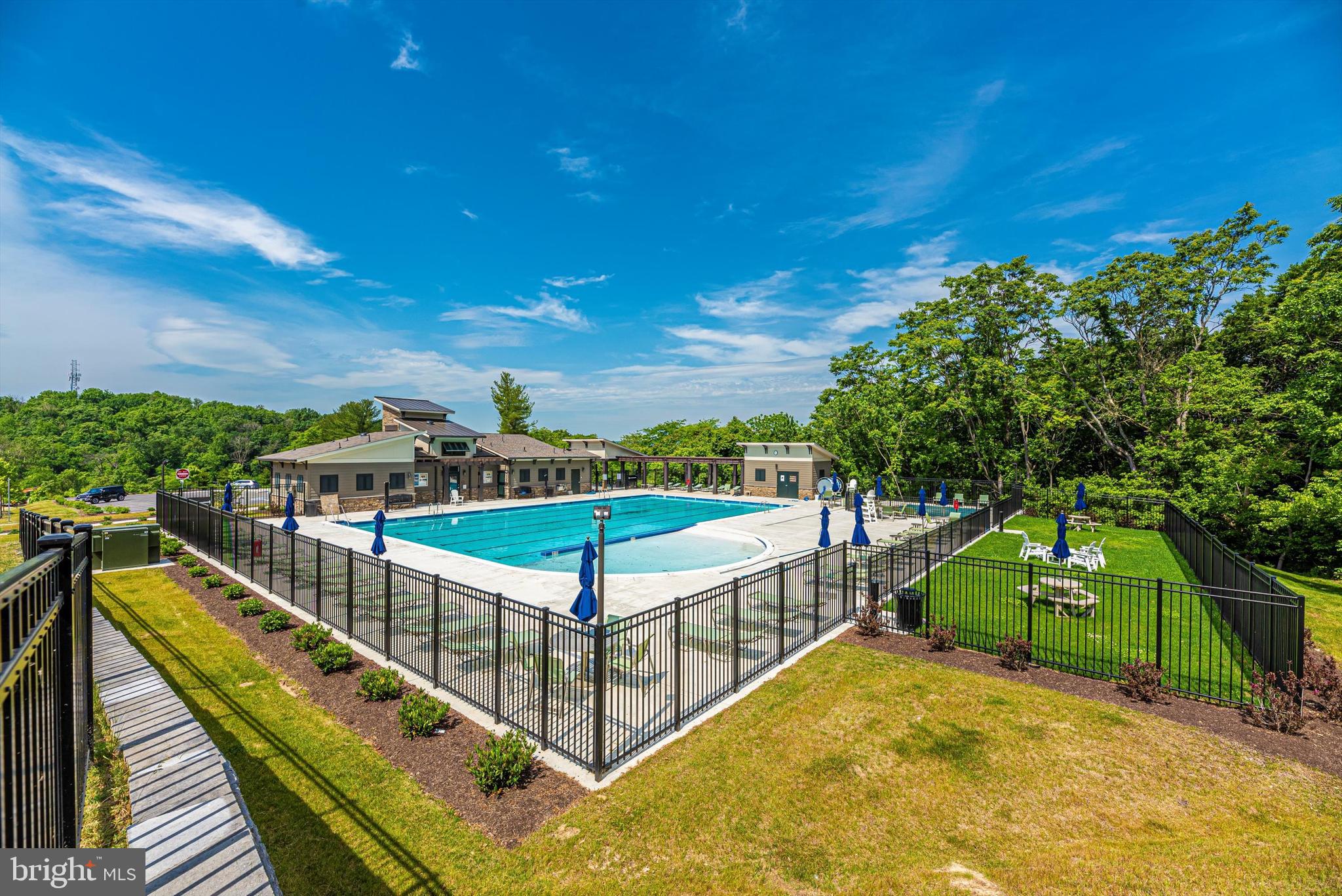 5509 Golden Eagle Rd