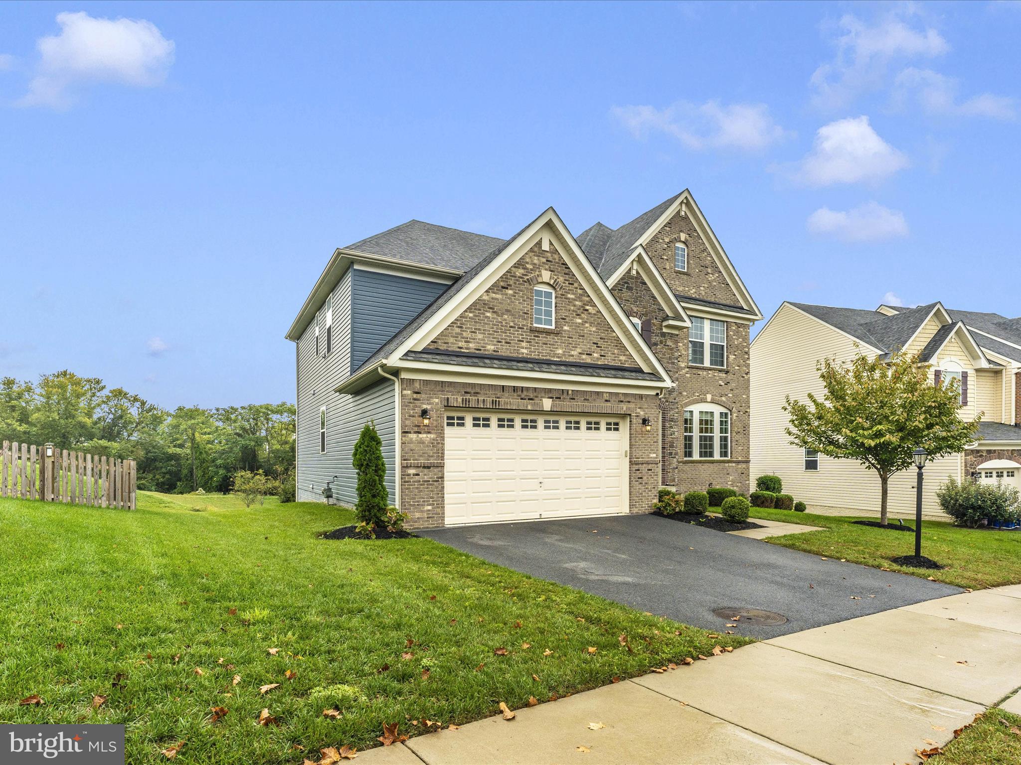 5509 Golden Eagle Rd